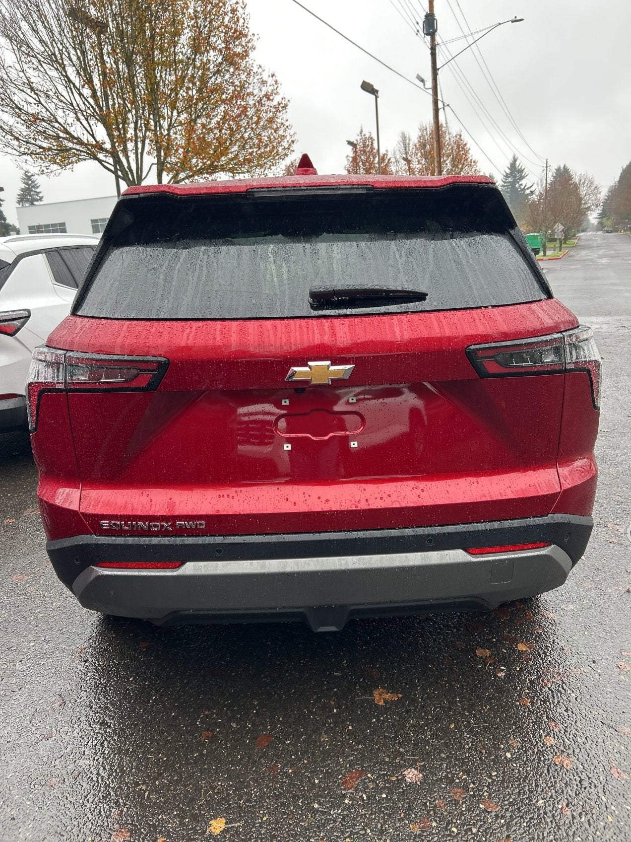 View vehicle photo 3