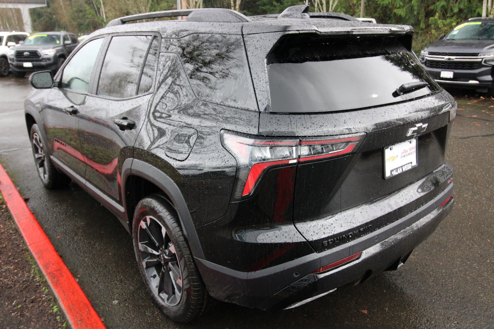 View vehicle photo 5