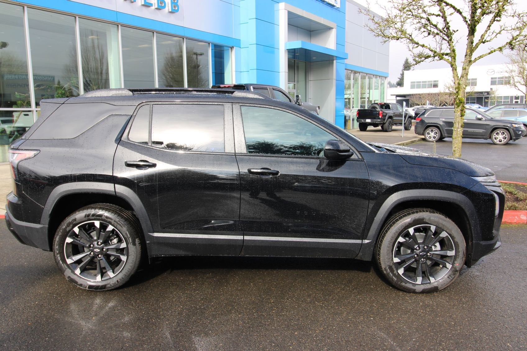 View vehicle photo 3