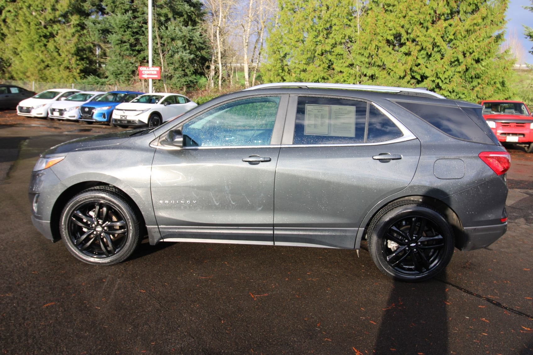 View vehicle photo 6