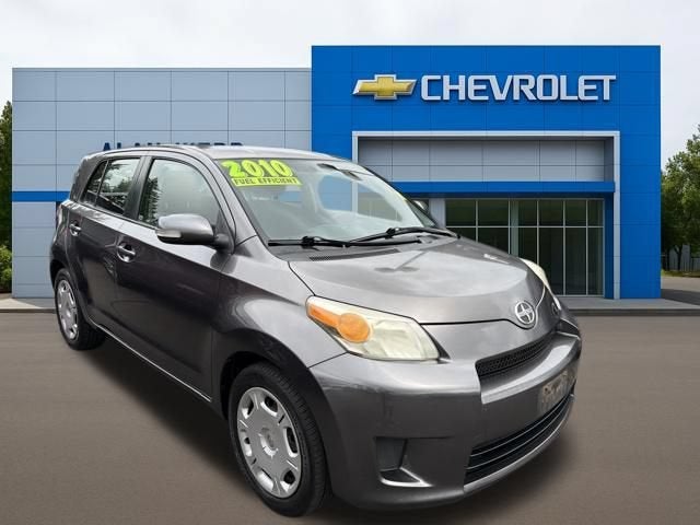  2010 Scion xD Hatchback Front-Wheel Drive Automatic