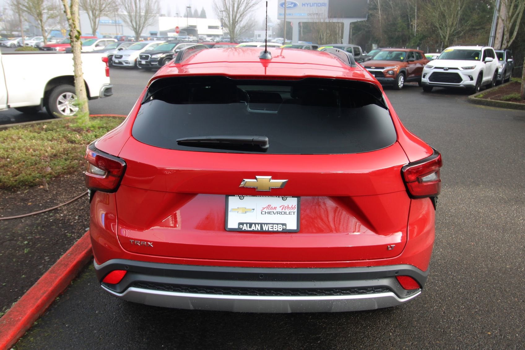 View vehicle photo 4