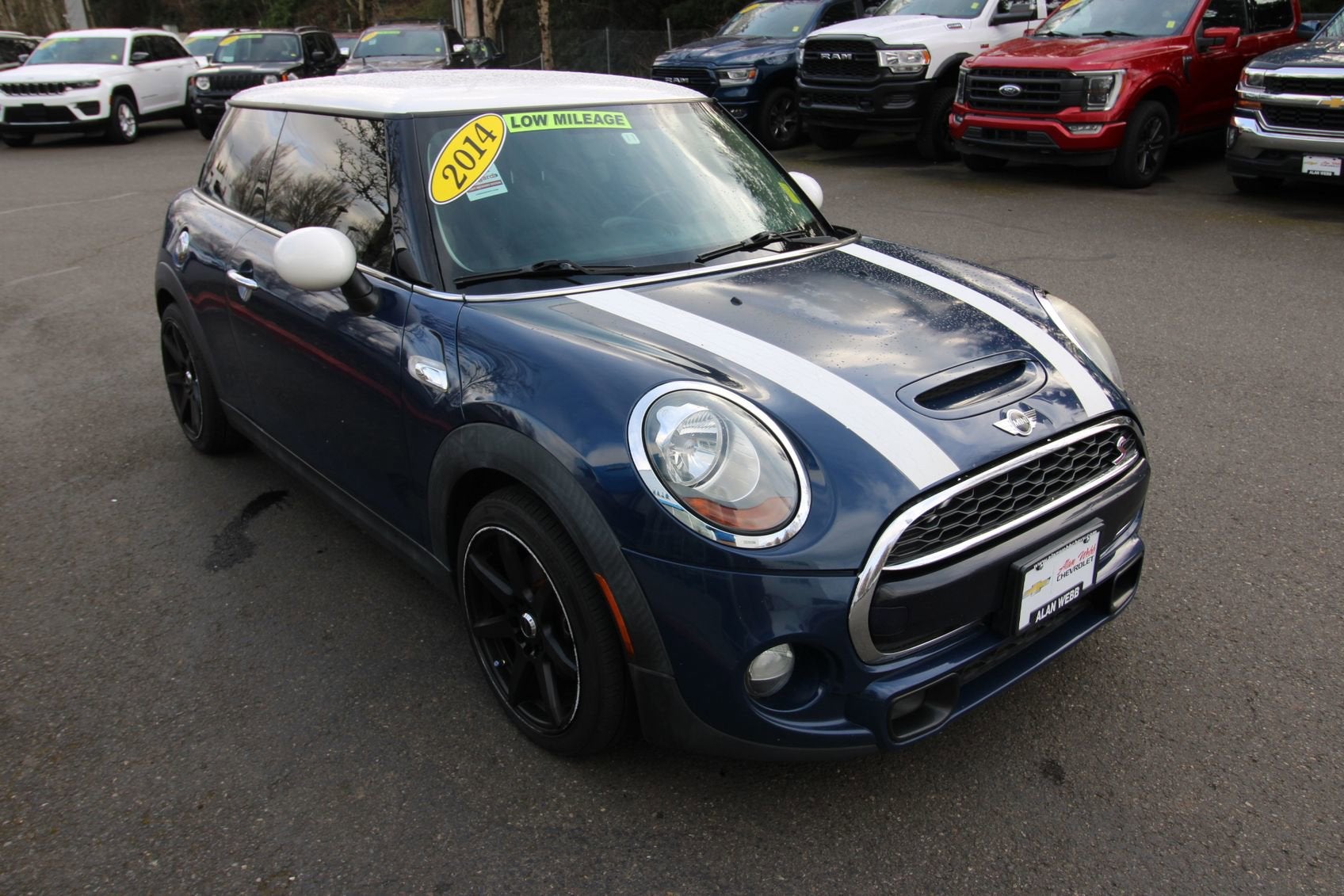 2014 MINI Cooper S Hatchback FWD