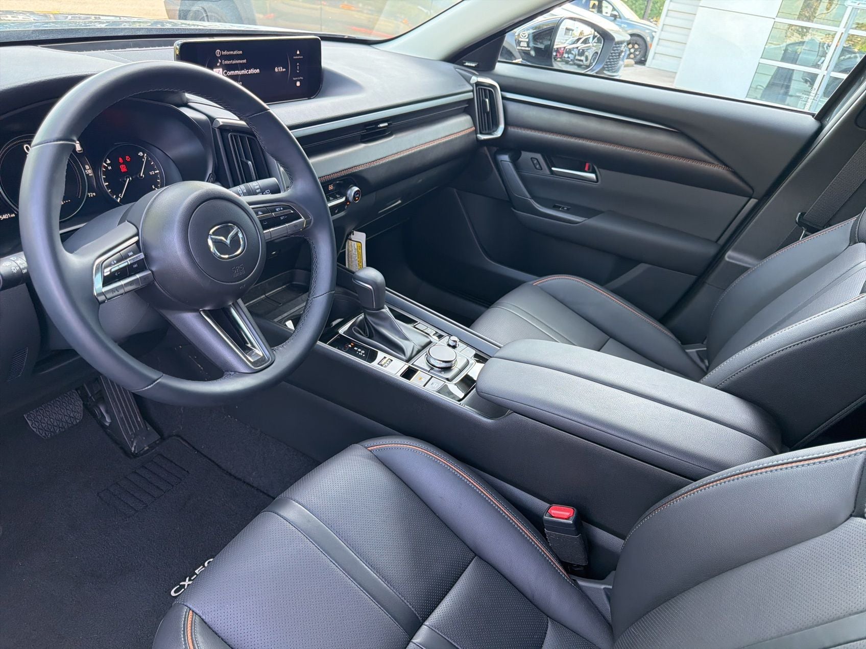 View vehicle photo 6