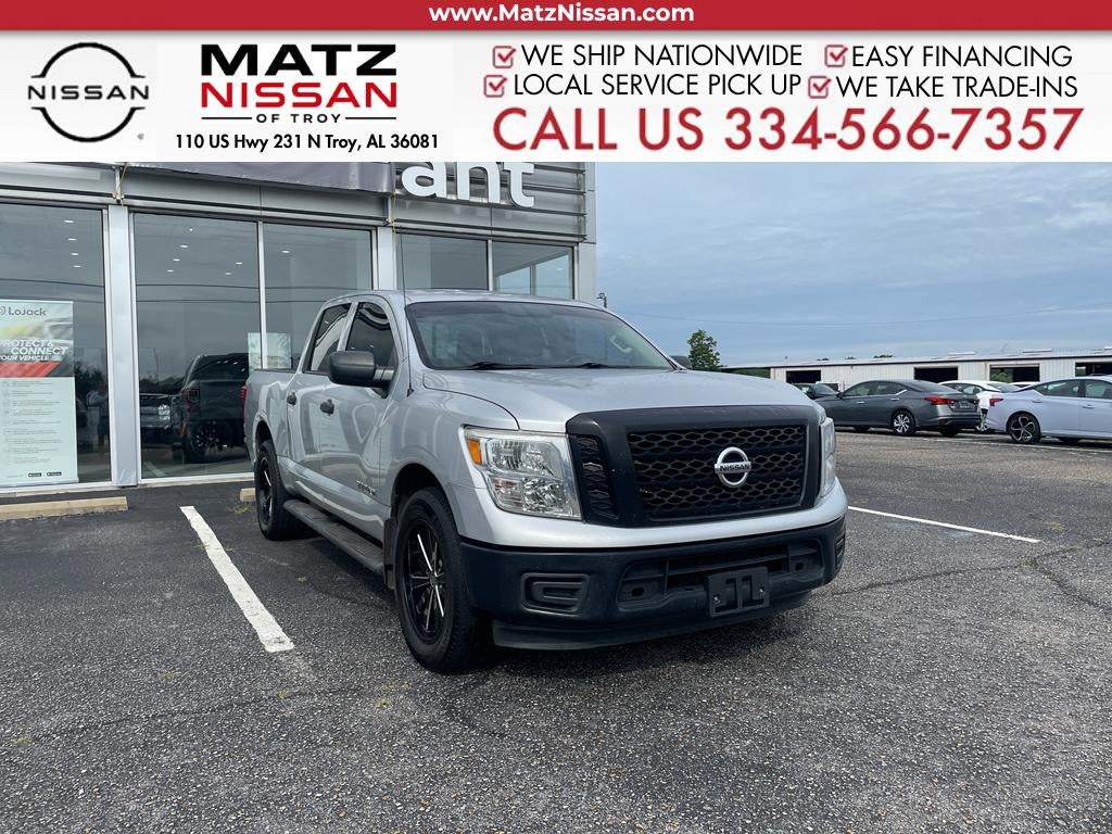 Brilliant Silver 2018 Nissan Titan Pickup Truck Four-Wheel Drive 7-Speed Automatic