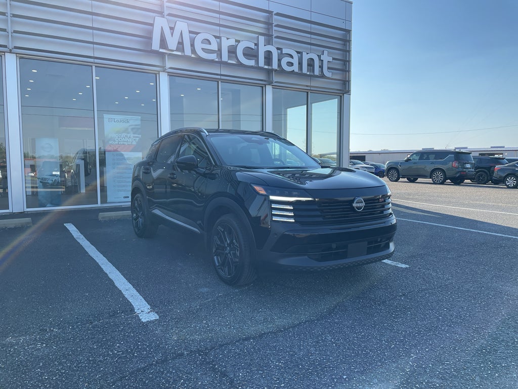 2025 Nissan Kicks SR AWD