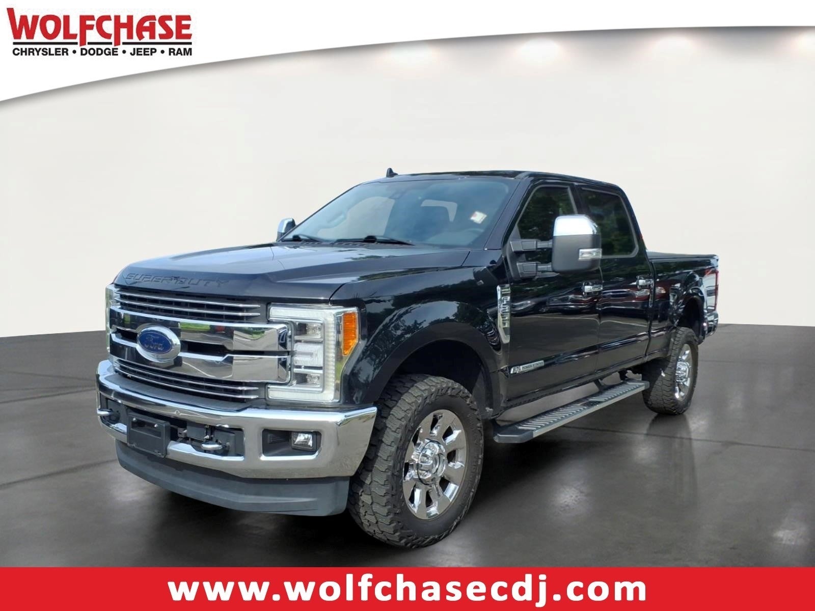 Agate Black Metallic 2019 Ford F-350 Super Duty Pickup Truck Four-Wheel Drive Automatic