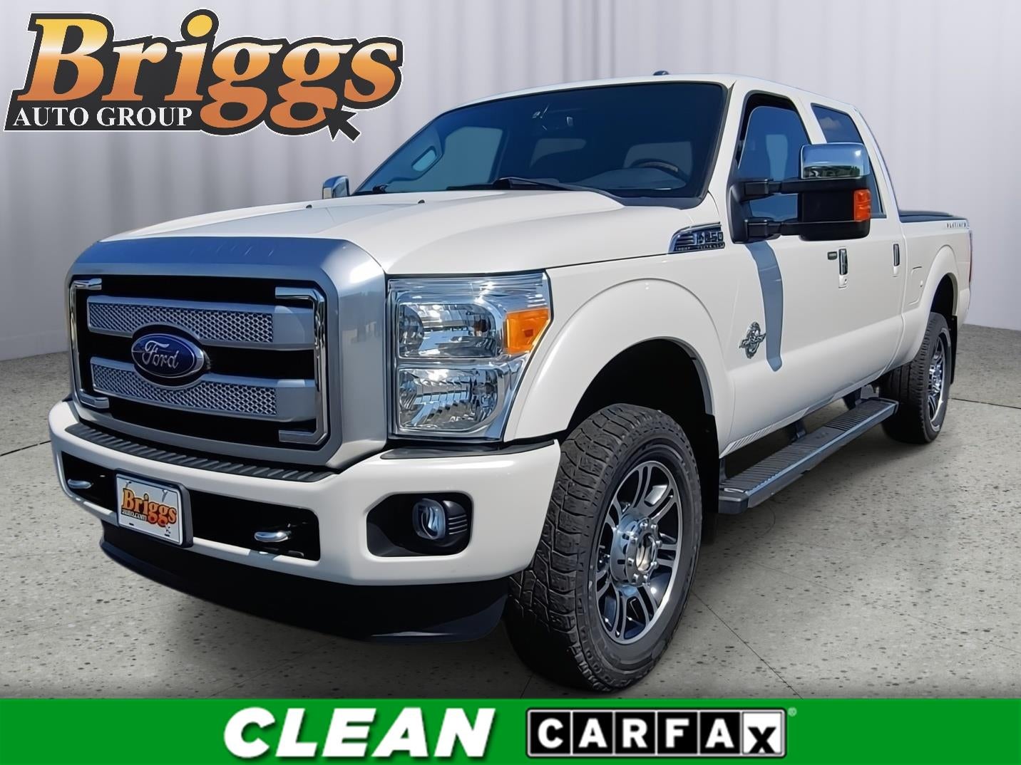 White Platinum Metallic Tri-Coat 2016 Ford F-250 Super Duty Pickup Truck Four-Wheel Drive 6-Speed Automatic