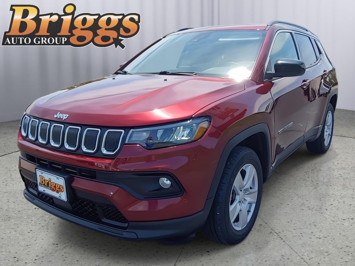  2022 Jeep Compass Latitude 4WD   