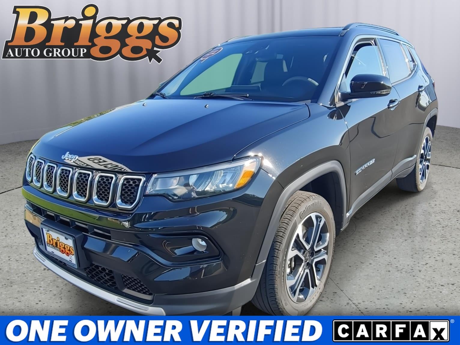 Diamond Black Crystal Pearlcoat 2023 Jeep Compass SUV / Crossover Four-Wheel Drive 8-Speed Automatic