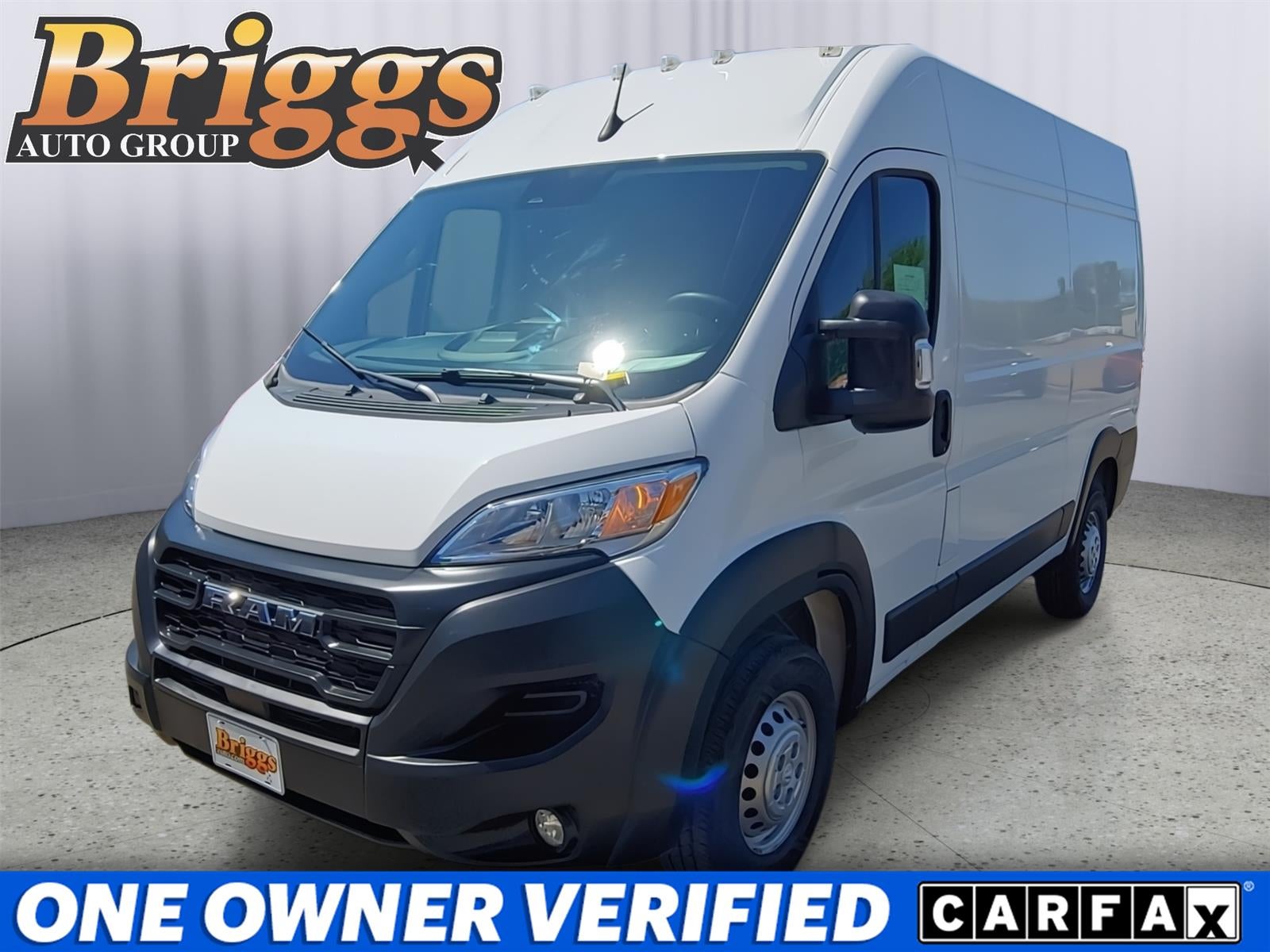 Bright White Clearcoat 2025 RAM ProMaster Van Front-Wheel Drive 9-Speed Automatic