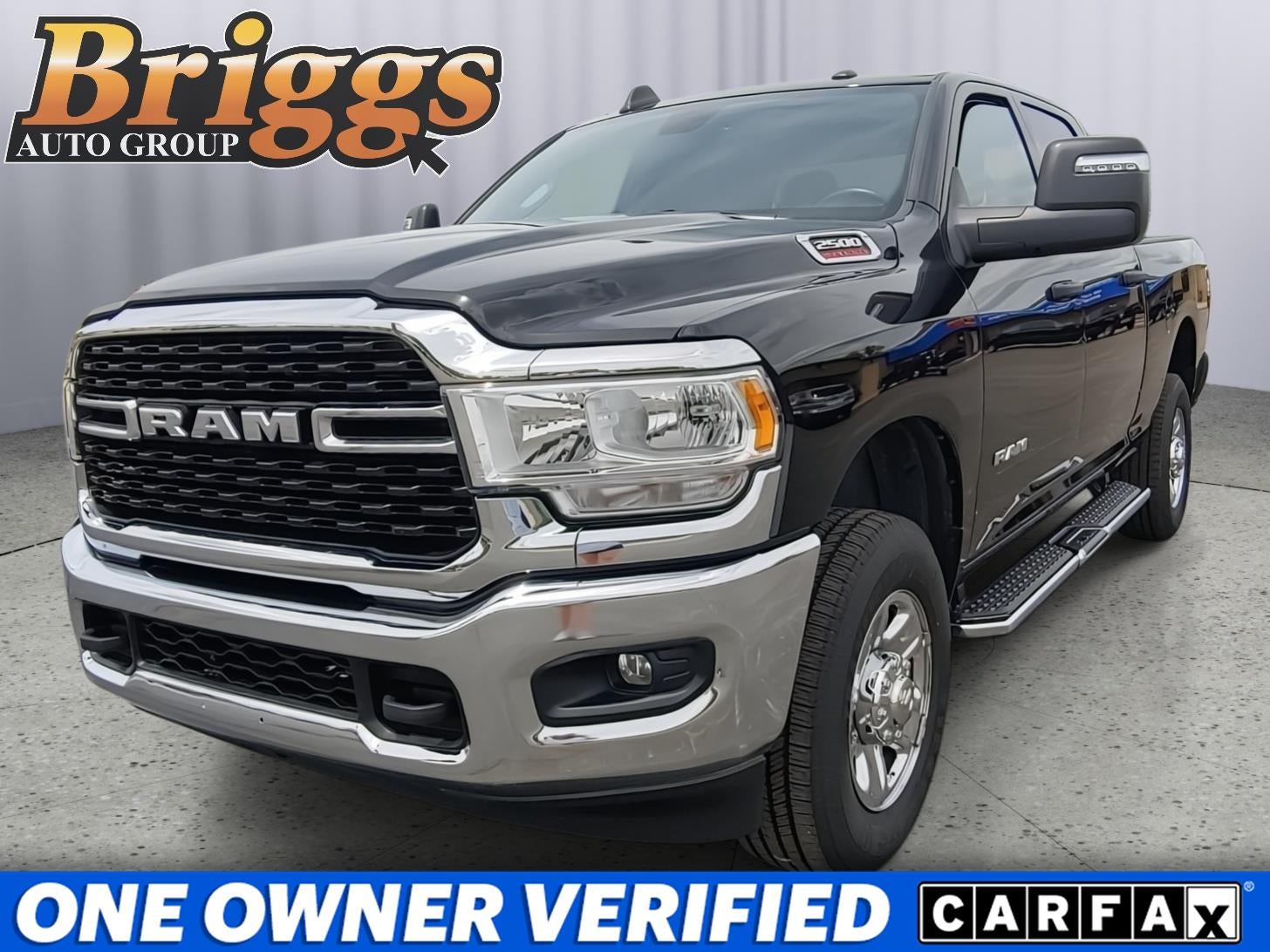 Diamond Black Crystal Pearlcoat 2024 RAM 2500 Big Horn Crew Cab 4WD Pickup Truck Four-Wheel Drive 8-Speed Automatic