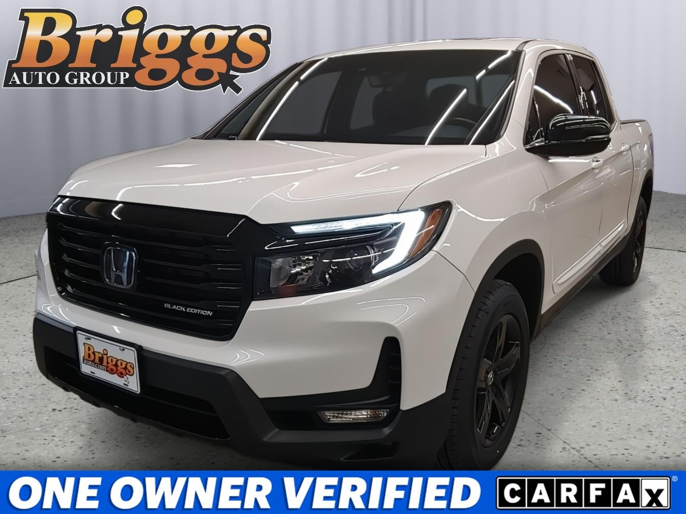 Platinum White Pearl 2023 Honda Ridgeline Black Edition AWD Pickup Truck All-Wheel Drive Automatic