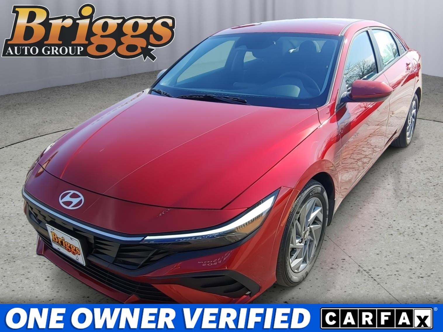 Ultimate Red 2025 Hyundai Elantra Hybrid Sedan Front-Wheel Drive Automatic