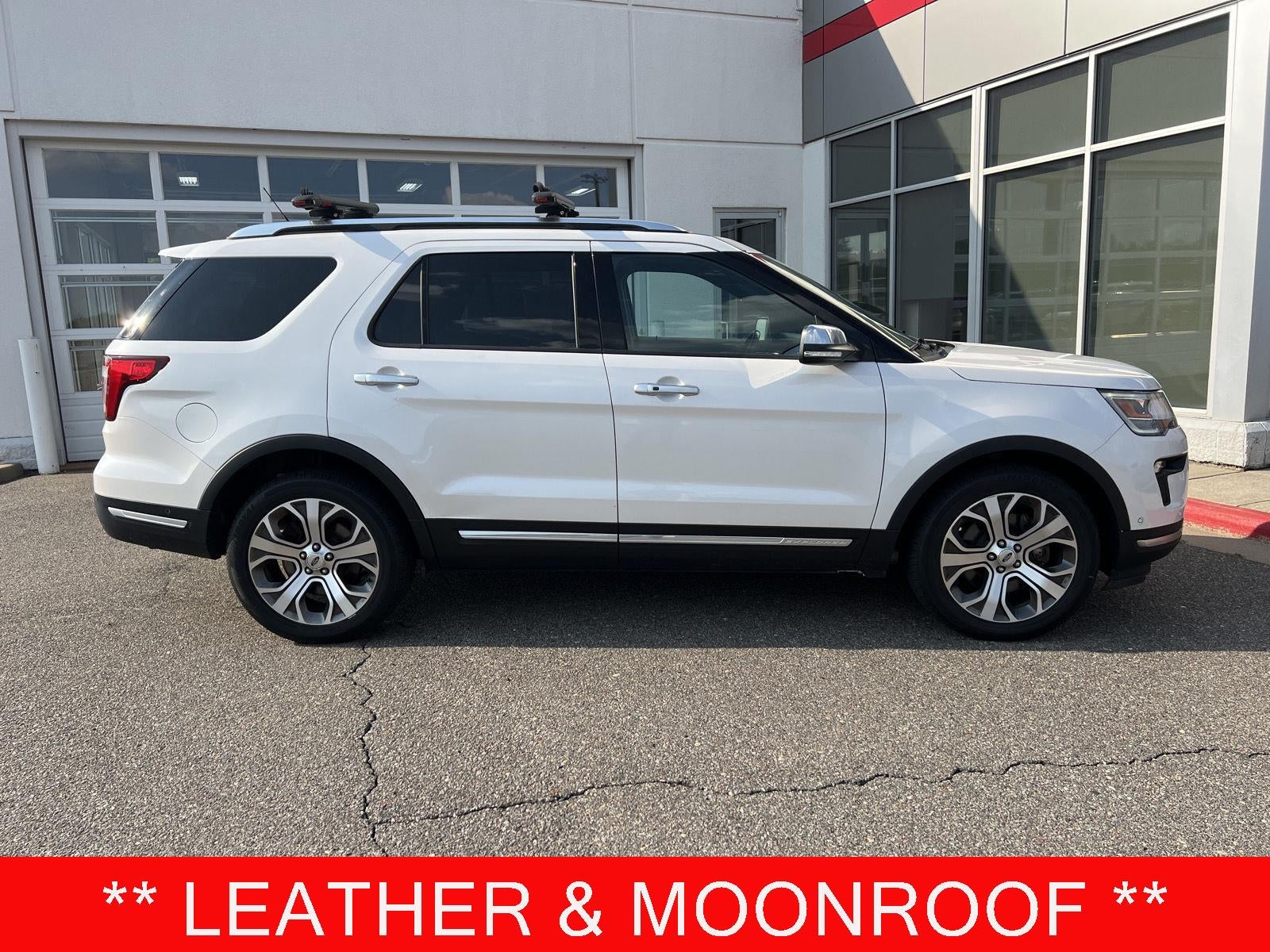  2018 Ford Explorer Platinum AWD   