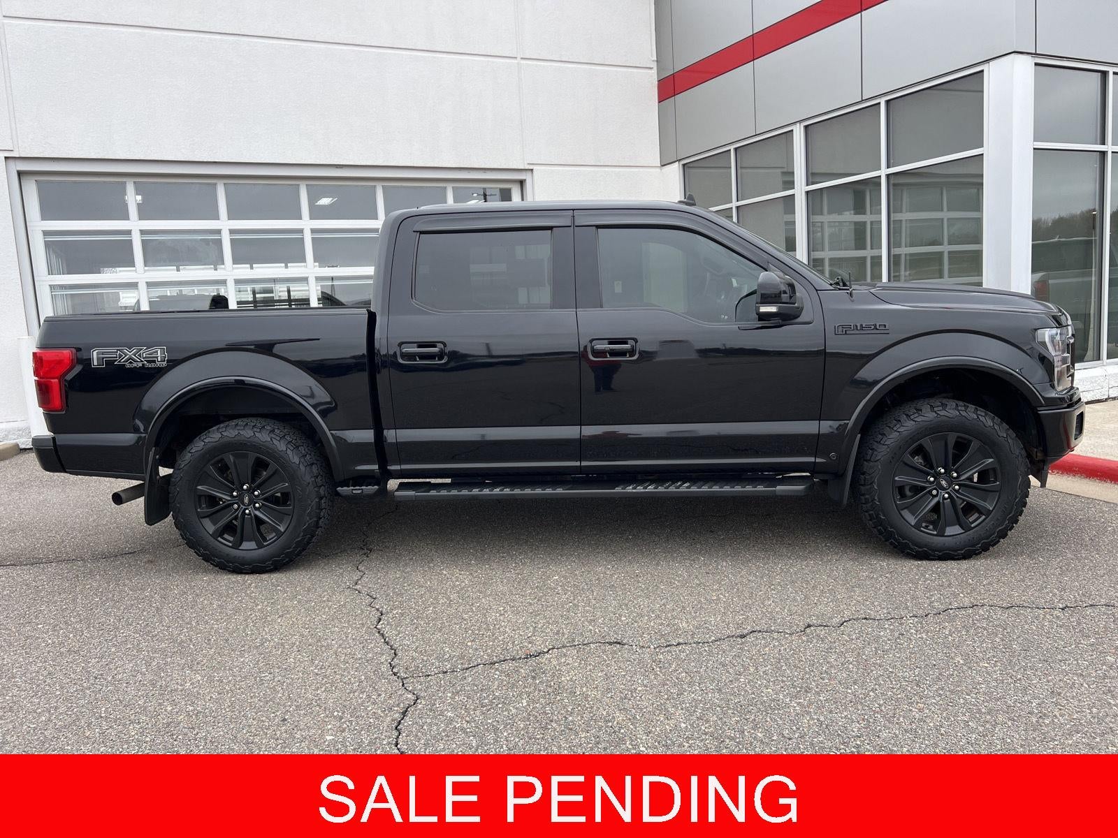 Agate Black Metallic 2020 Ford F-150 Lariat SuperCrew 4WD Pickup Truck Four-Wheel Drive Automatic