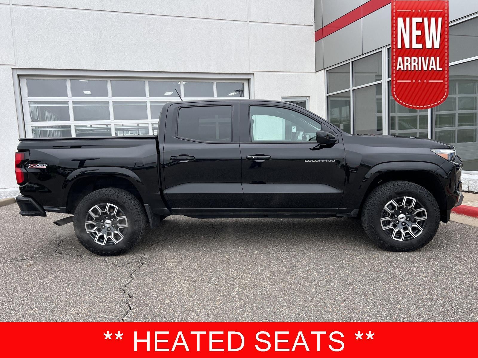 Black 2023 Chevrolet Colorado Pickup Truck Four-Wheel Drive 8-Speed Automatic