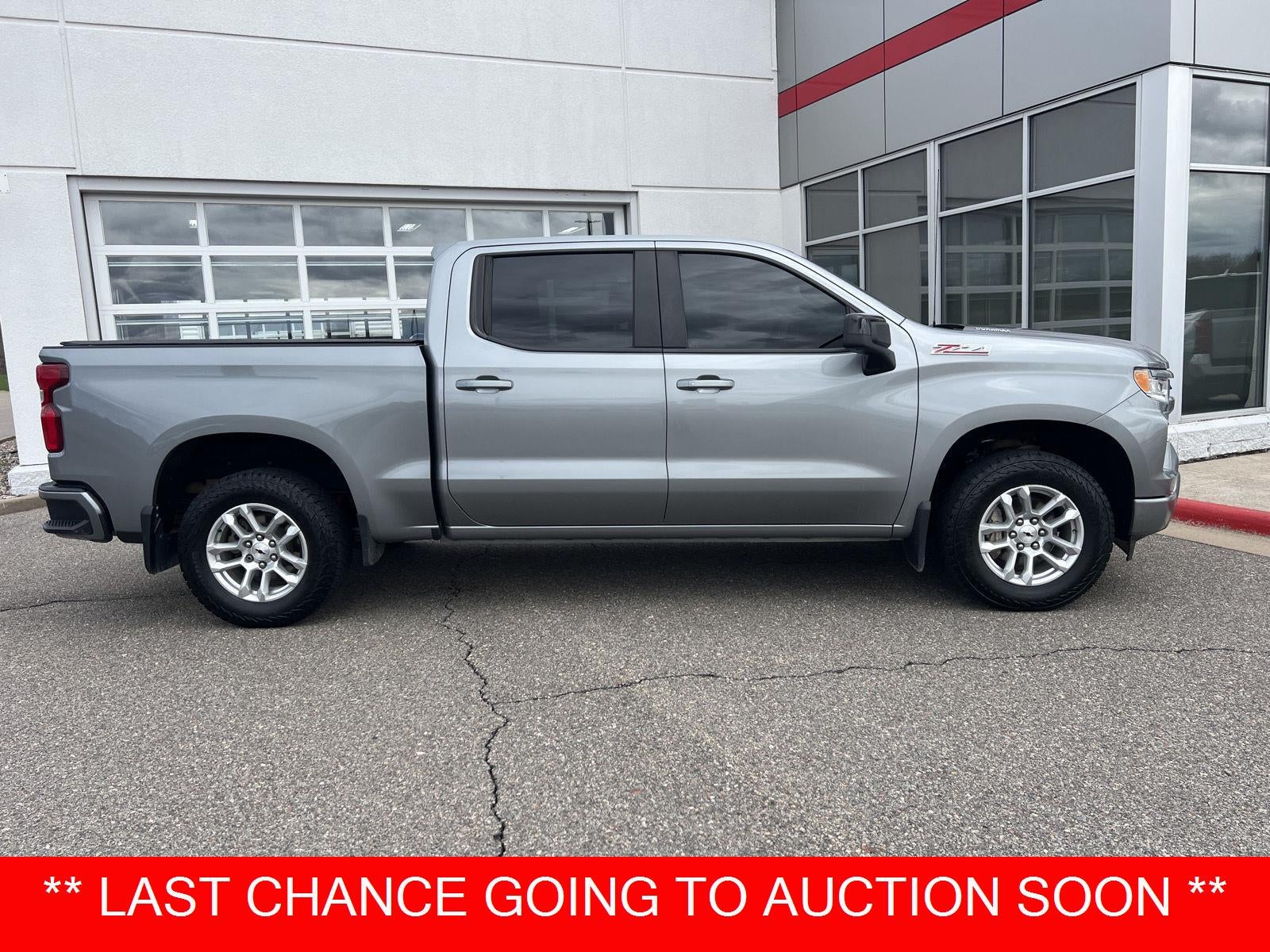 Sterling Gray Metallic 2023 Chevrolet Silverado 1500 Pickup Truck Four-Wheel Drive Automatic