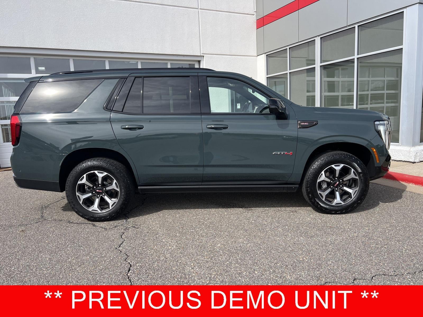  2026 GMC Yukon AT4 Ultimate 4WD   