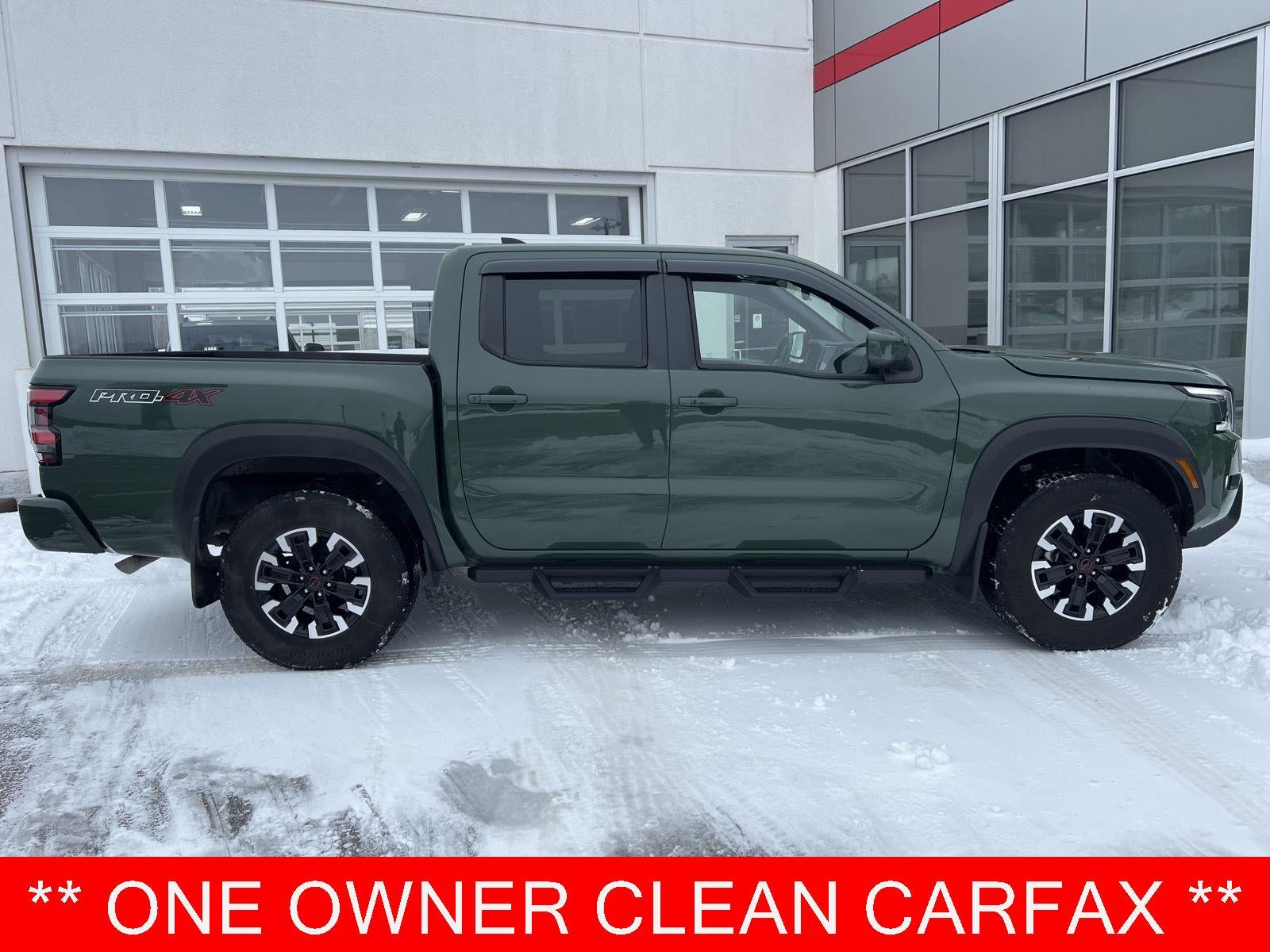 2023 Nissan Frontier PRO-4X Crew Cab 4WD