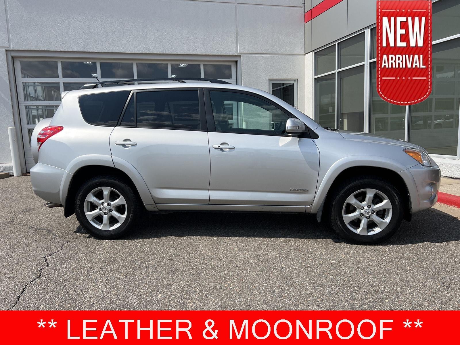  2011 Toyota RAV4 Limited V6 4WD   