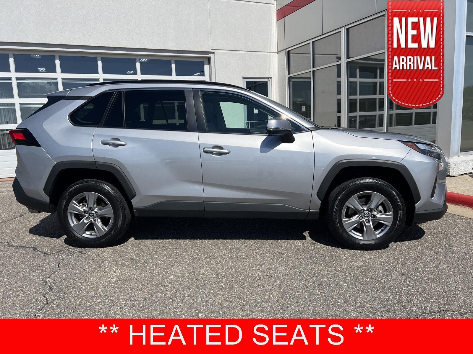 2024 Toyota RAV4 XLE AWD