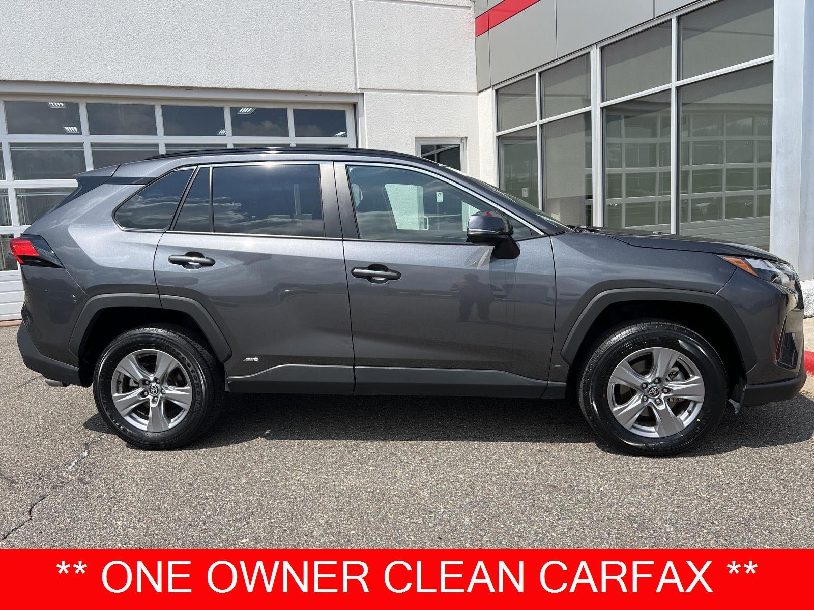  2025 Toyota RAV4 Hybrid XLE AWD   