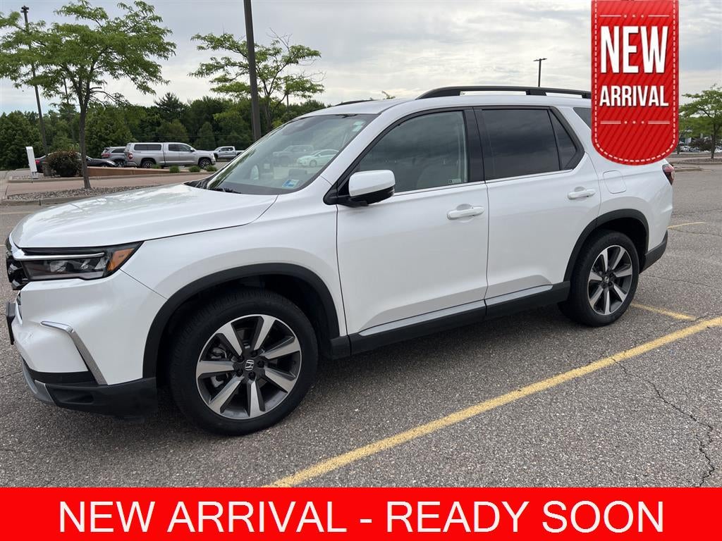 White 2025 Honda Pilot Elite AWD SUV / Crossover All-Wheel Drive 