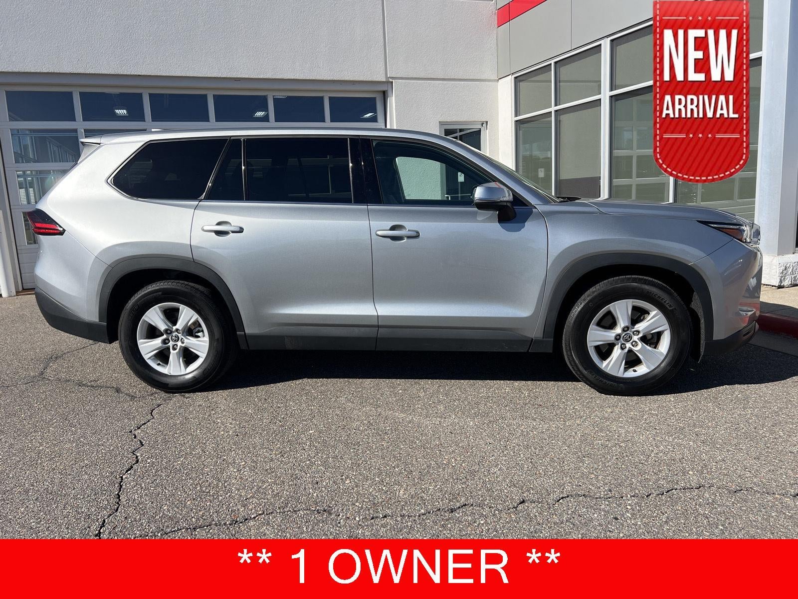  2025 Toyota Grand Highlander LE FWD   