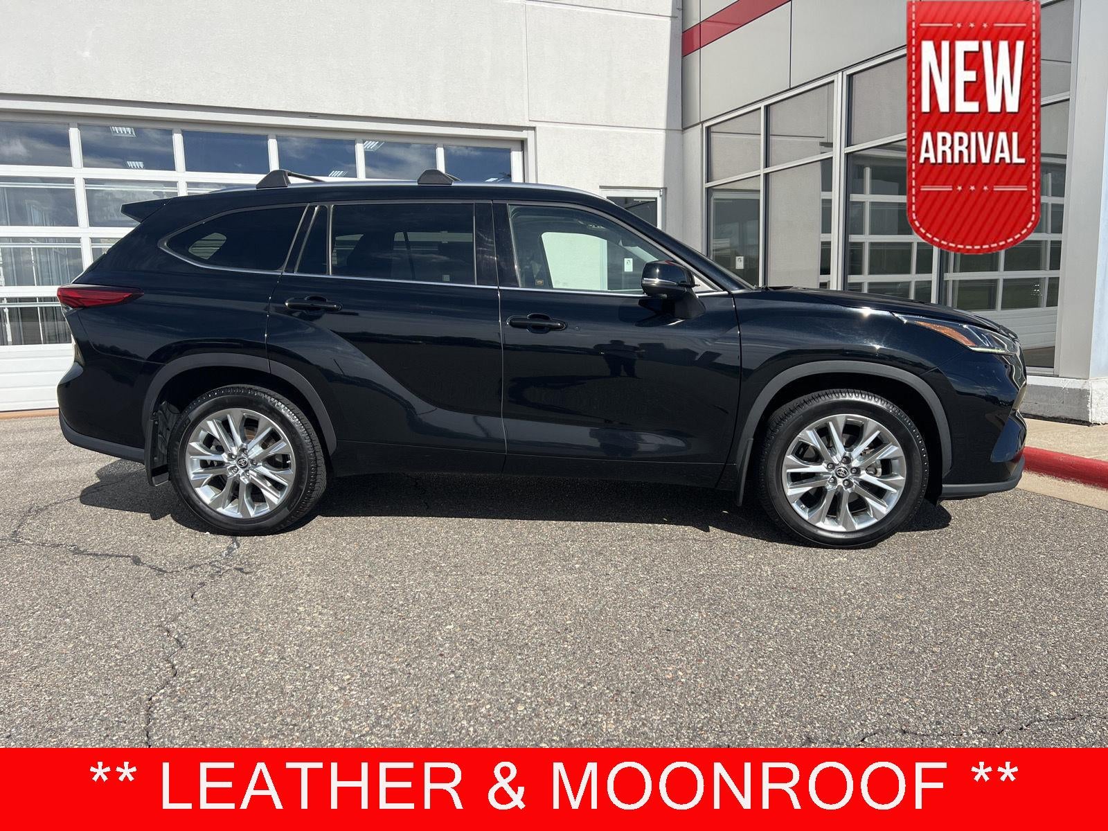 Midnight Black Metallic 2020 Toyota Highlander SUV / Crossover All-Wheel Drive Automatic