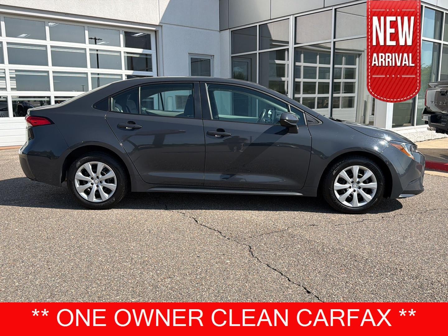  2024 Toyota Corolla LE FWD   