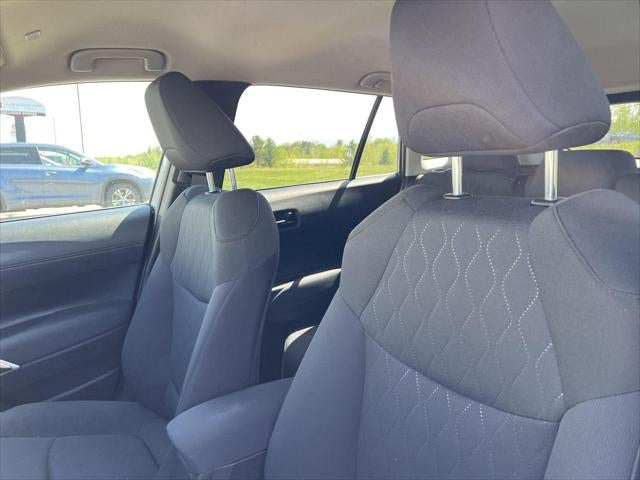 View vehicle photo 7
