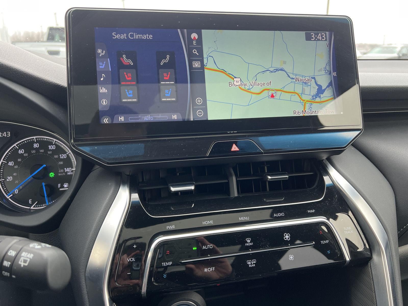 View vehicle photo 4