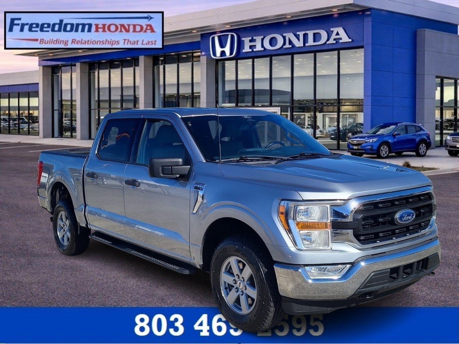  2022 Ford F-150 XLT SuperCrew 4WD   
