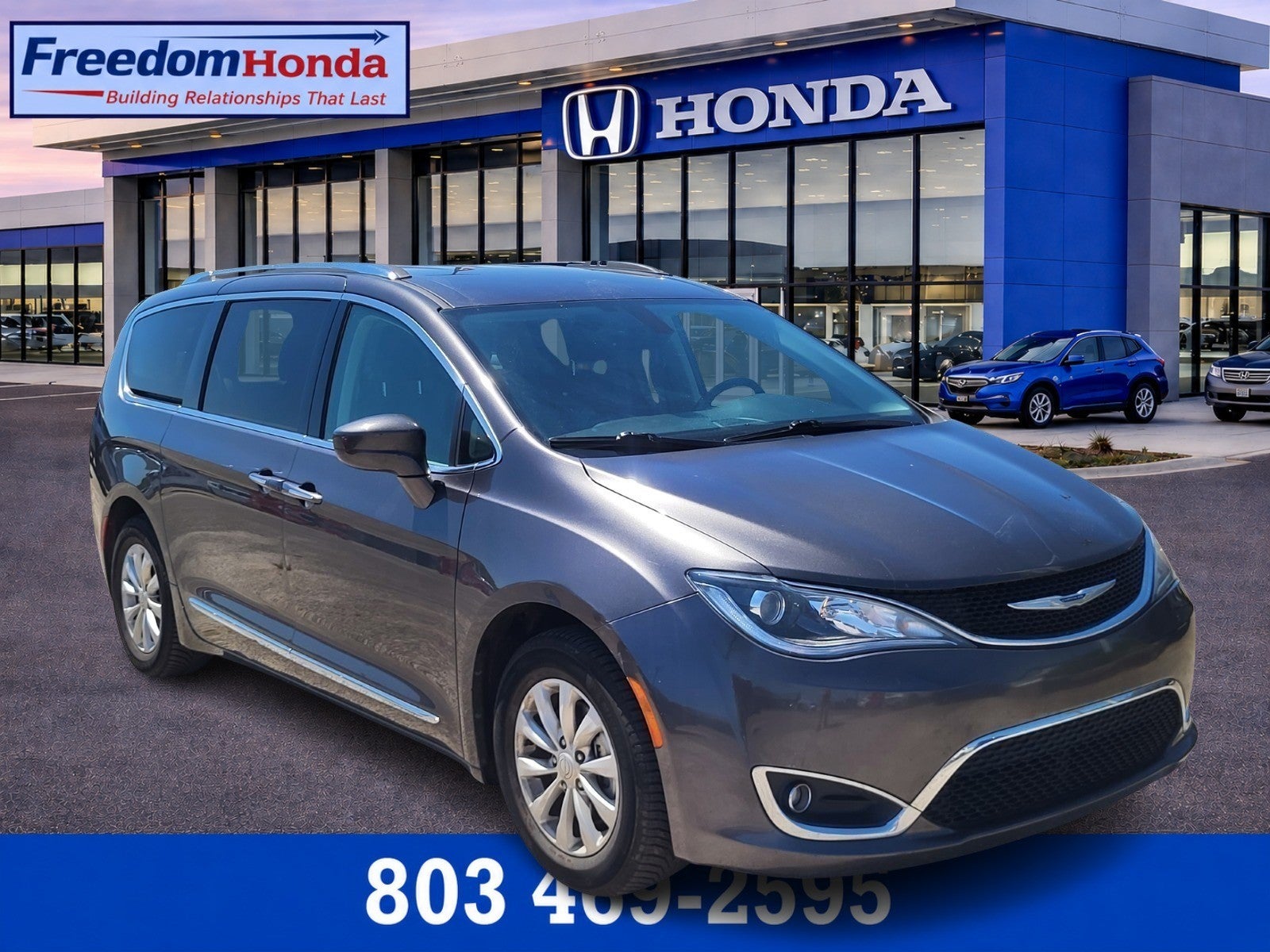  2019 Chrysler Pacifica Touring L FWD   