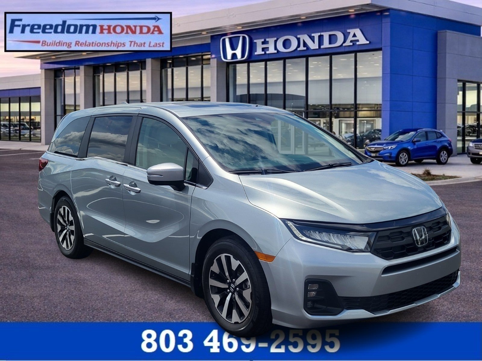 Solar Silver Metallic 2025 Honda Odyssey Minivan Front-Wheel Drive Automatic