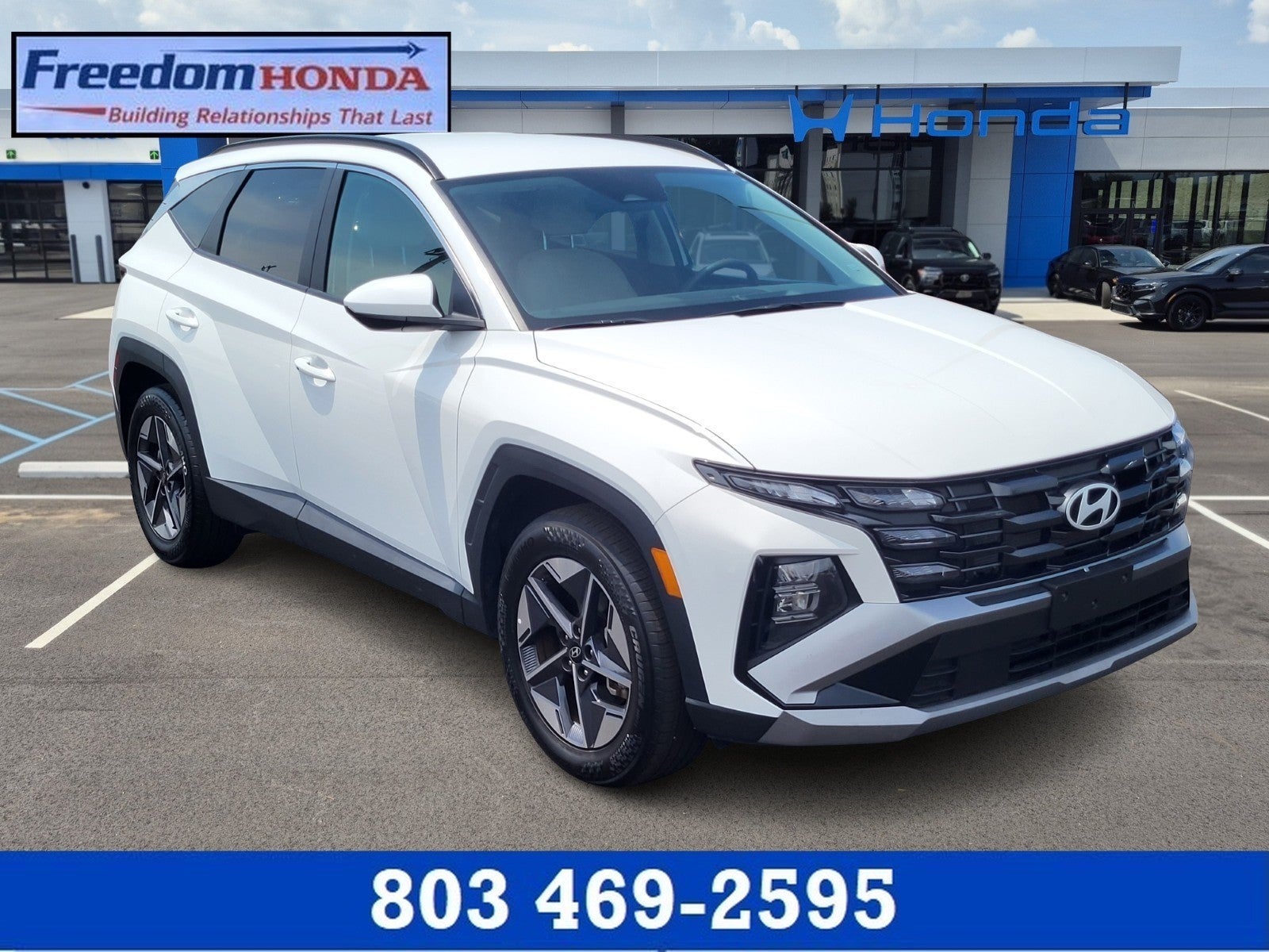 Serenity White Pearl 2026 Hyundai Tucson SUV / Crossover Front-Wheel Drive Automatic