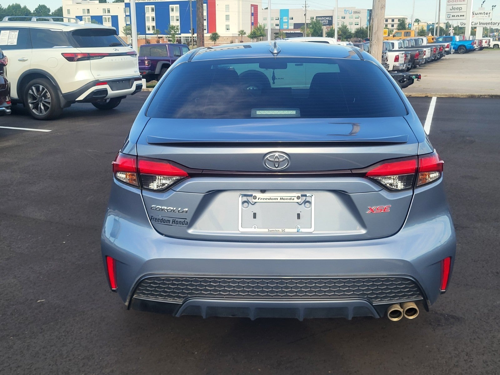 View vehicle photo 3