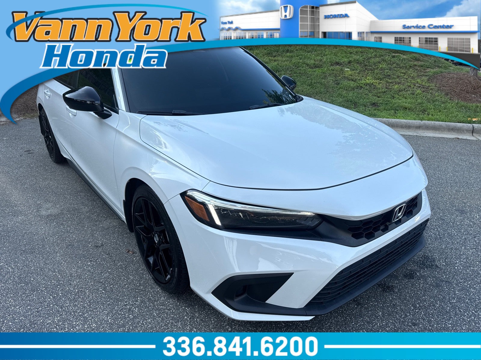 White 2024 Honda Civic Hatchback Hatchback Front-Wheel Drive Automatic