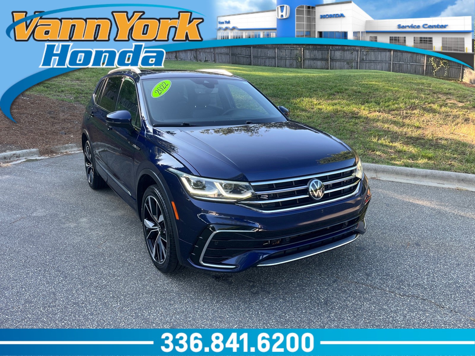 Atlantic Blue Met 2022 Volkswagen Tiguan SUV / Crossover All-Wheel Drive Automatic