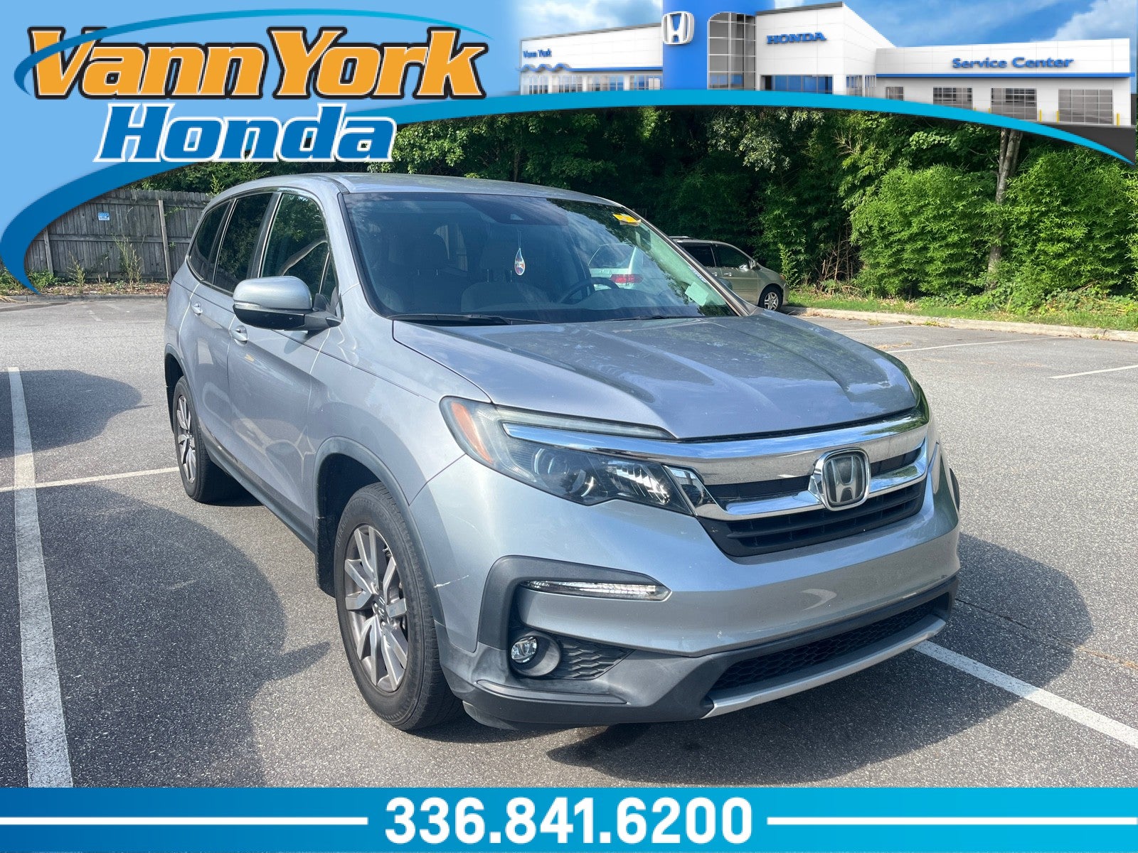 Lunar Silver Metallic 2020 Honda Pilot SUV / Crossover Front-Wheel Drive Automatic