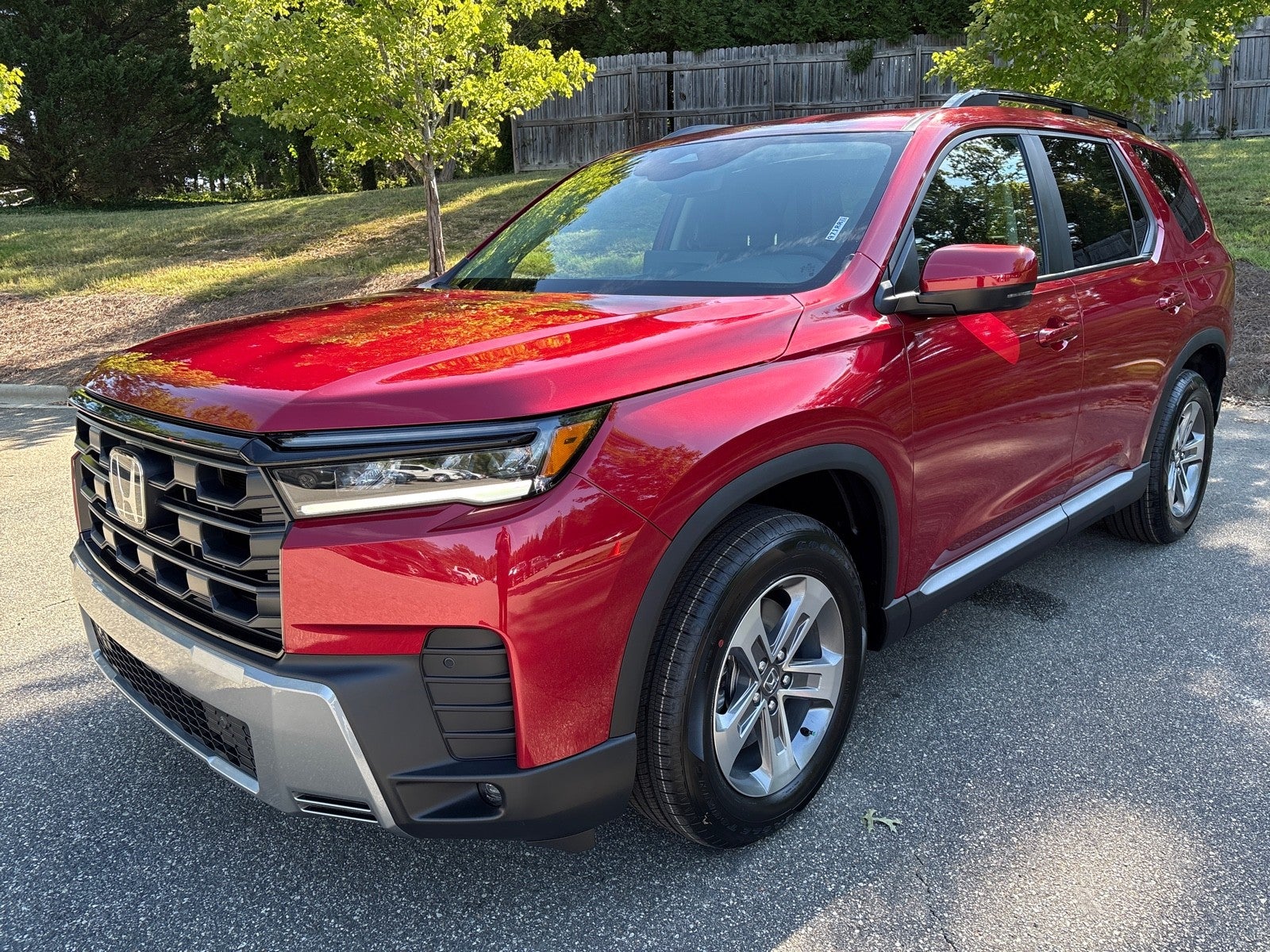 Radiant Red Metallic II 2026 Honda Pilot SUV / Crossover All-Wheel Drive Automatic