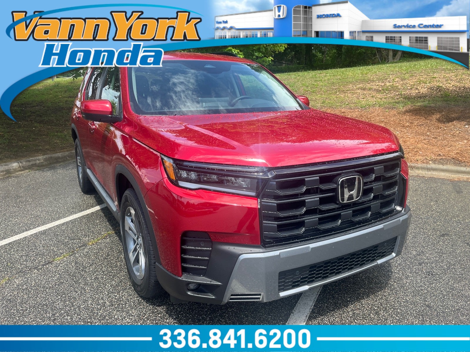 Radiant Red Metallic II 2026 Honda Pilot SUV / Crossover Front-Wheel Drive Automatic