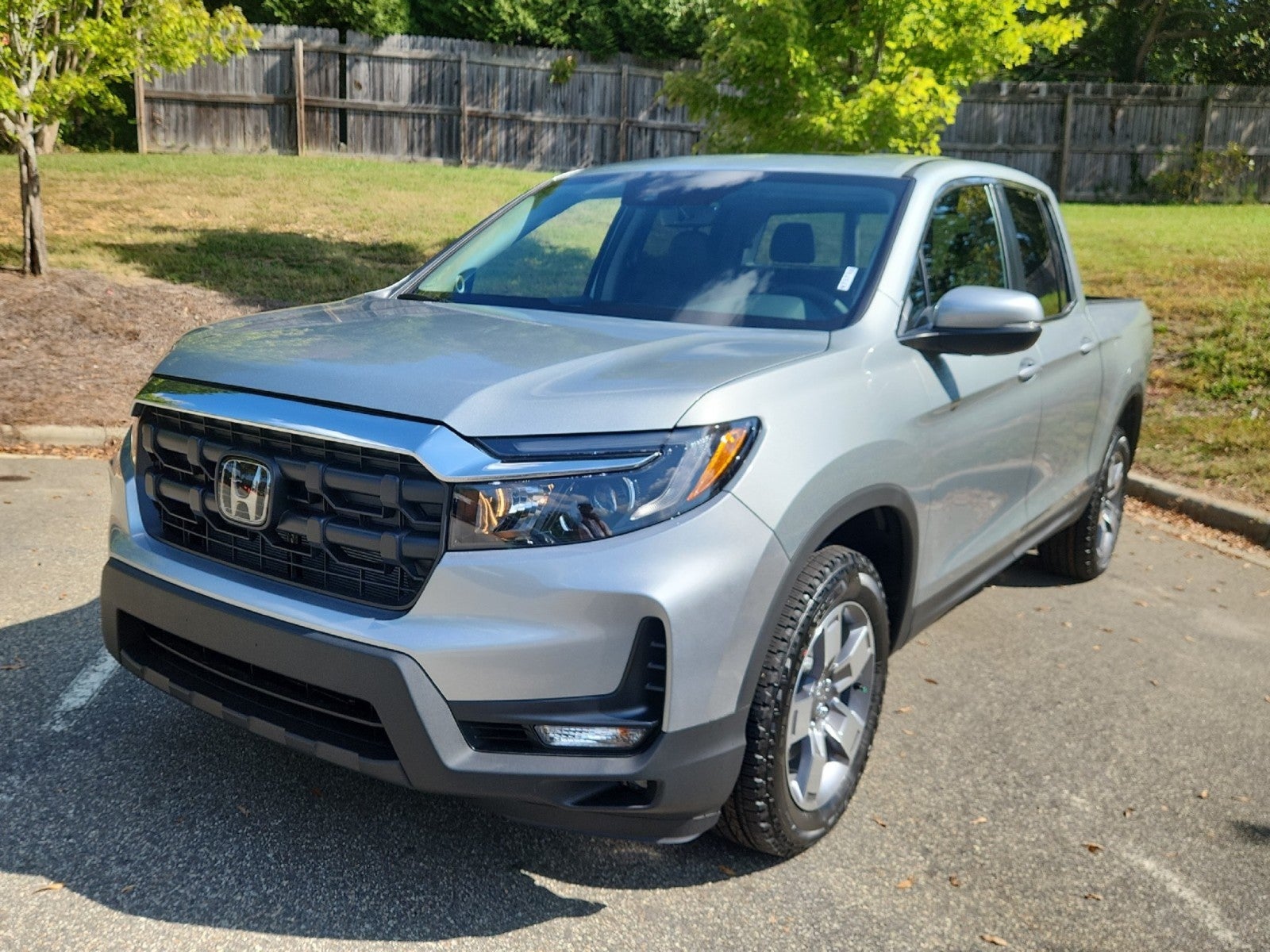 Solar Silver Metallic 2026 Honda Ridgeline Pickup Truck All-Wheel Drive Automatic