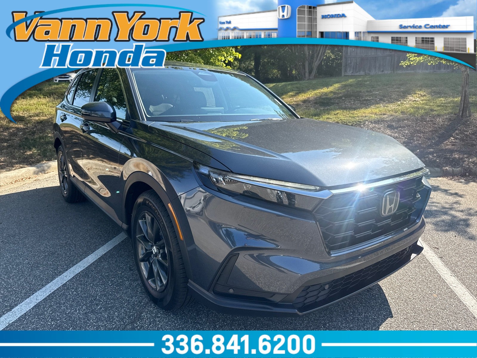 Meteorite Gray Metallic 2027 Honda CR-V SUV / Crossover Front-Wheel Drive Automatic