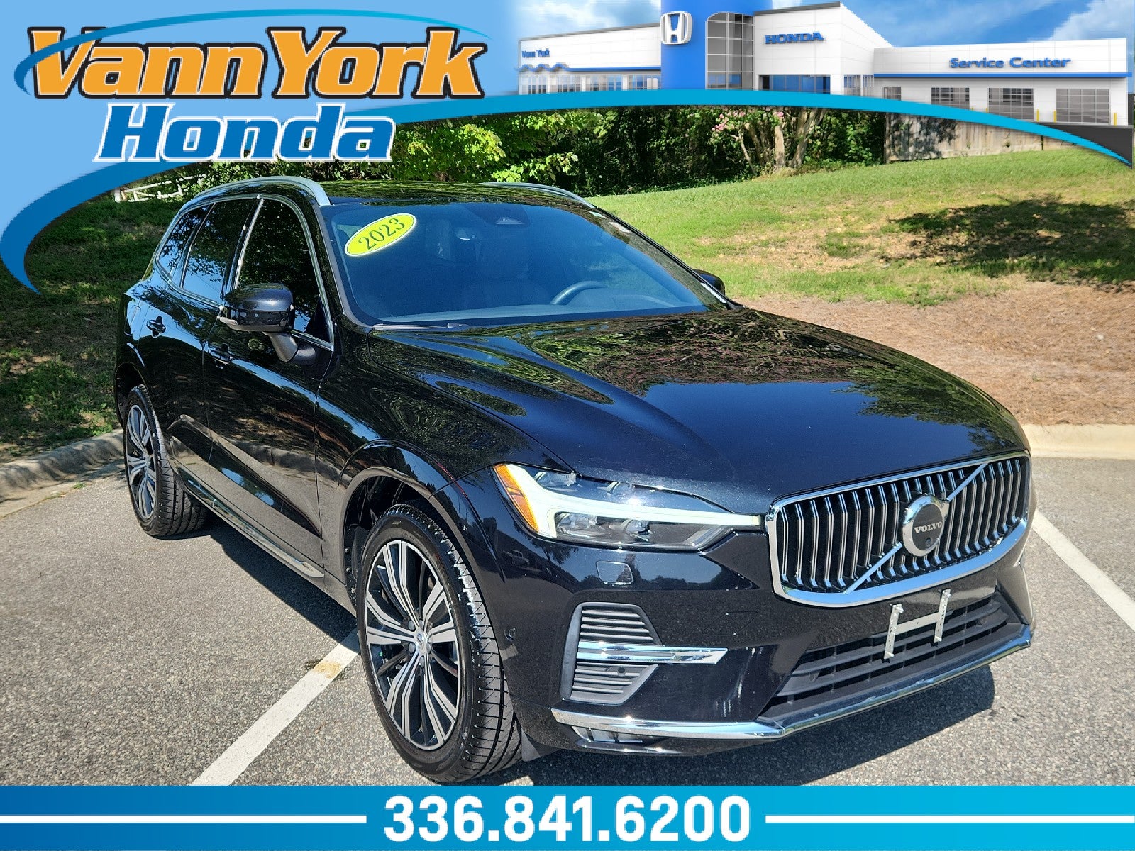  2023 Volvo XC60 B5 Plus Bright Theme AWD   