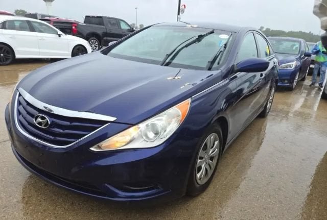 2011 Hyundai Sonata Middle-low level