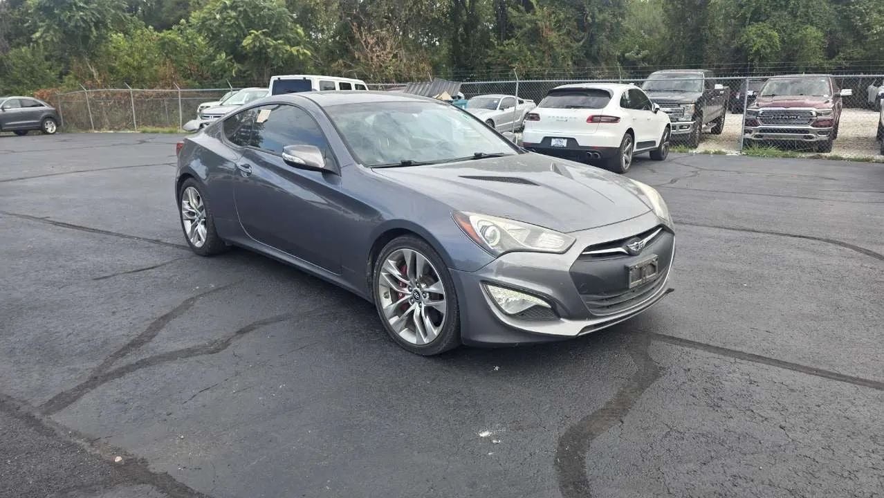 2013 Hyundai Genesis Coupe GLS