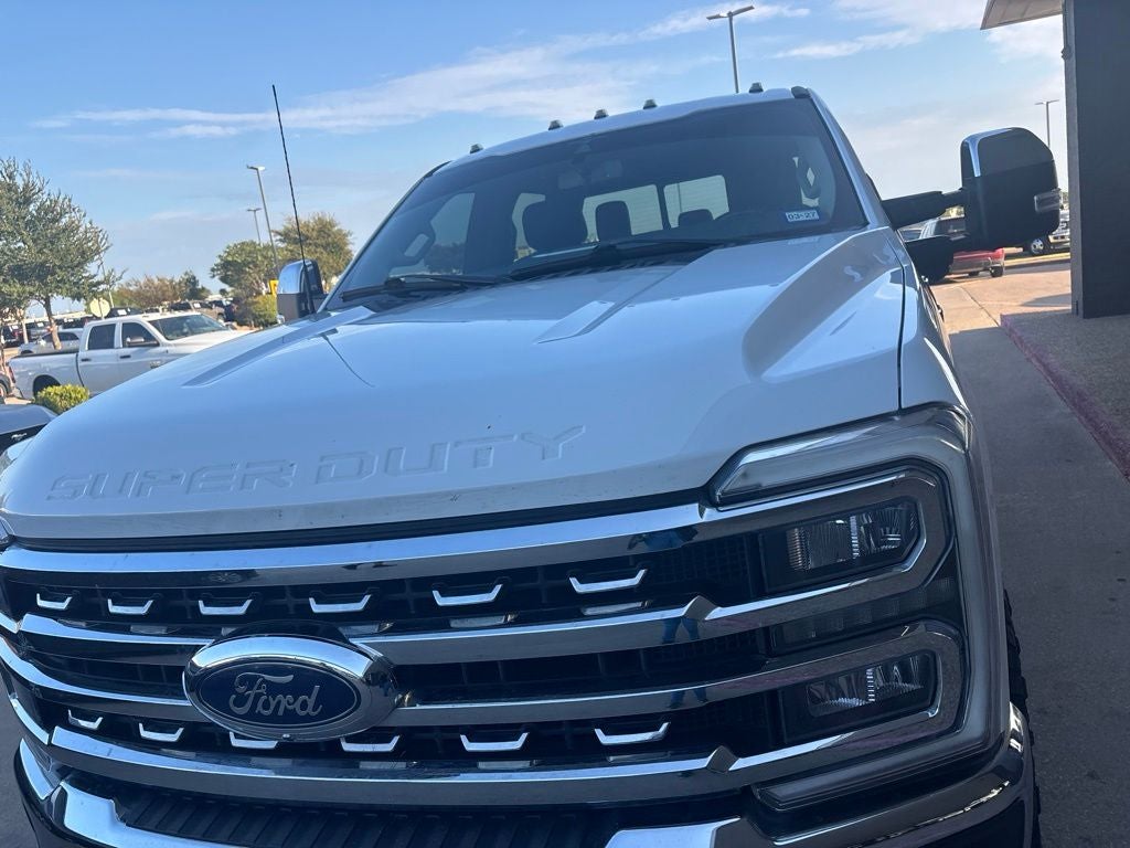 2023 Ford F-250SD Lariat