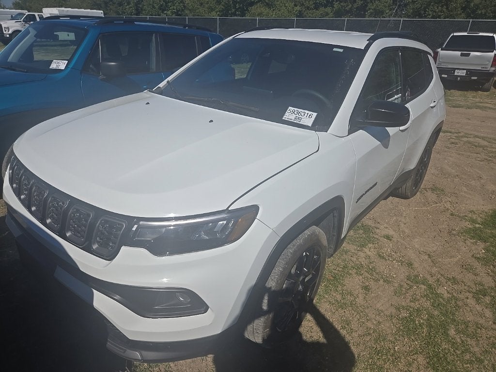 2025 Jeep Compass North, Latitude